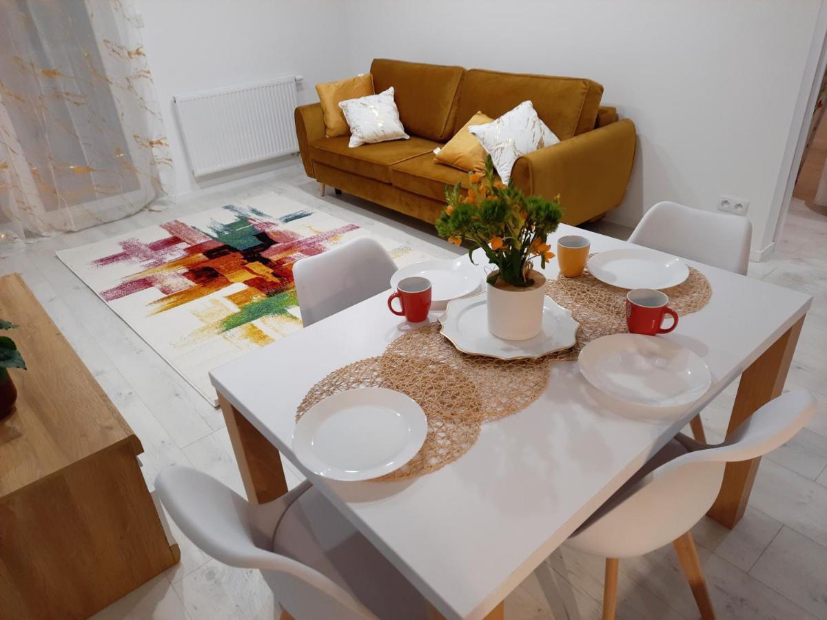Apartament Amber Comfort Z Prywatnym Miejscem Parkingowym Kolberg Exterior foto